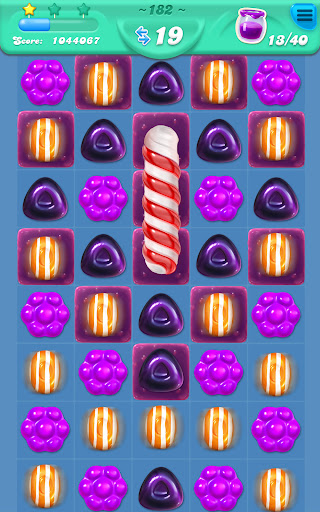 Candy Crush Soda Saga screenshot 9